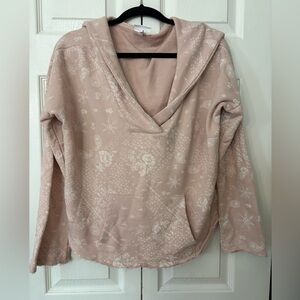Shyanne Blush Paisley Hoodie Medium